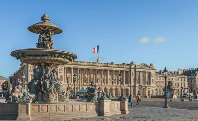 9 روز * فرانسه _ هلند _ آلمان